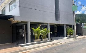 Studios super modernos, completos e equipados no centro de Pará de Minas